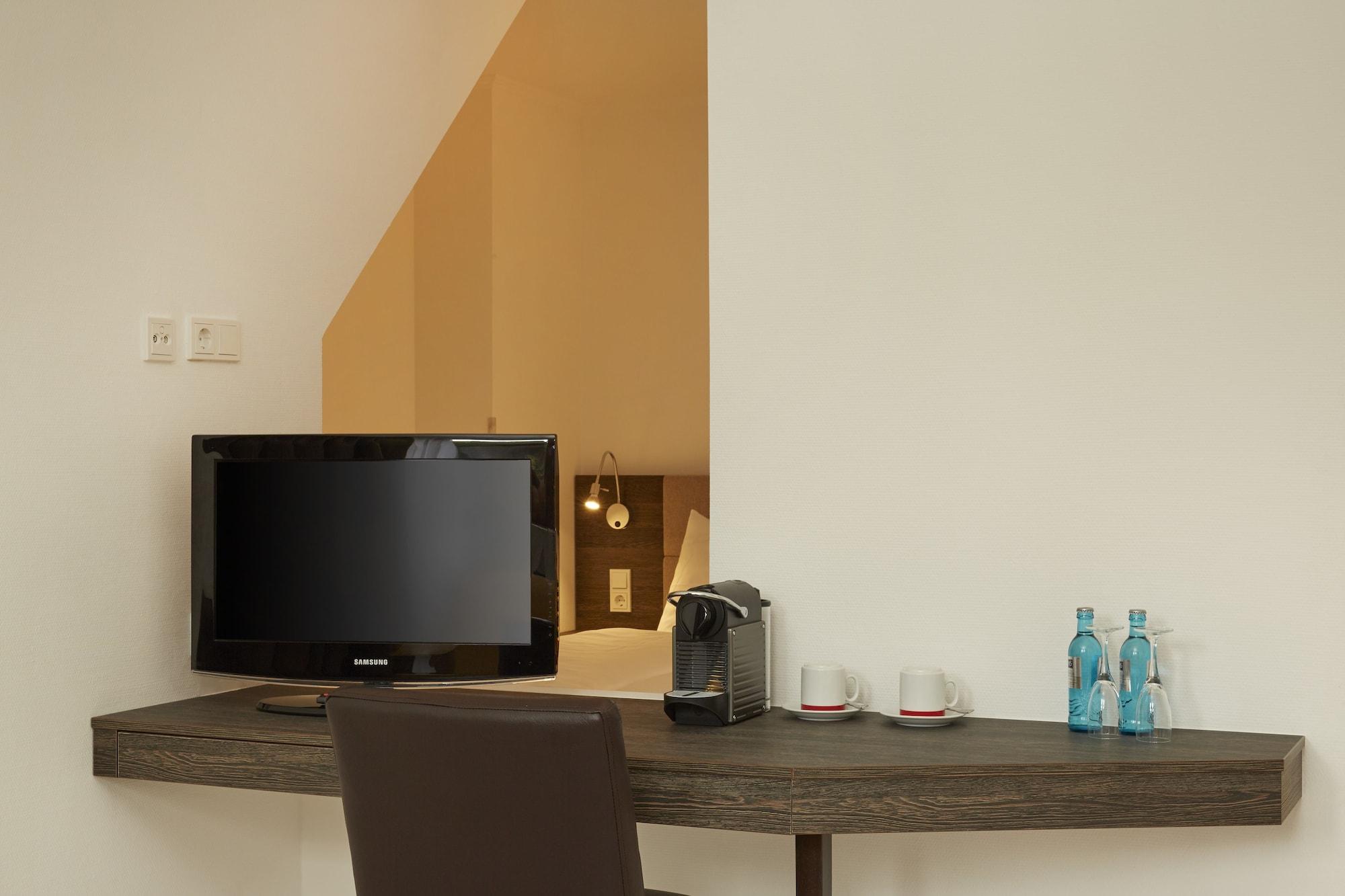 H+ Hotel Nuernberg Екстериор снимка
