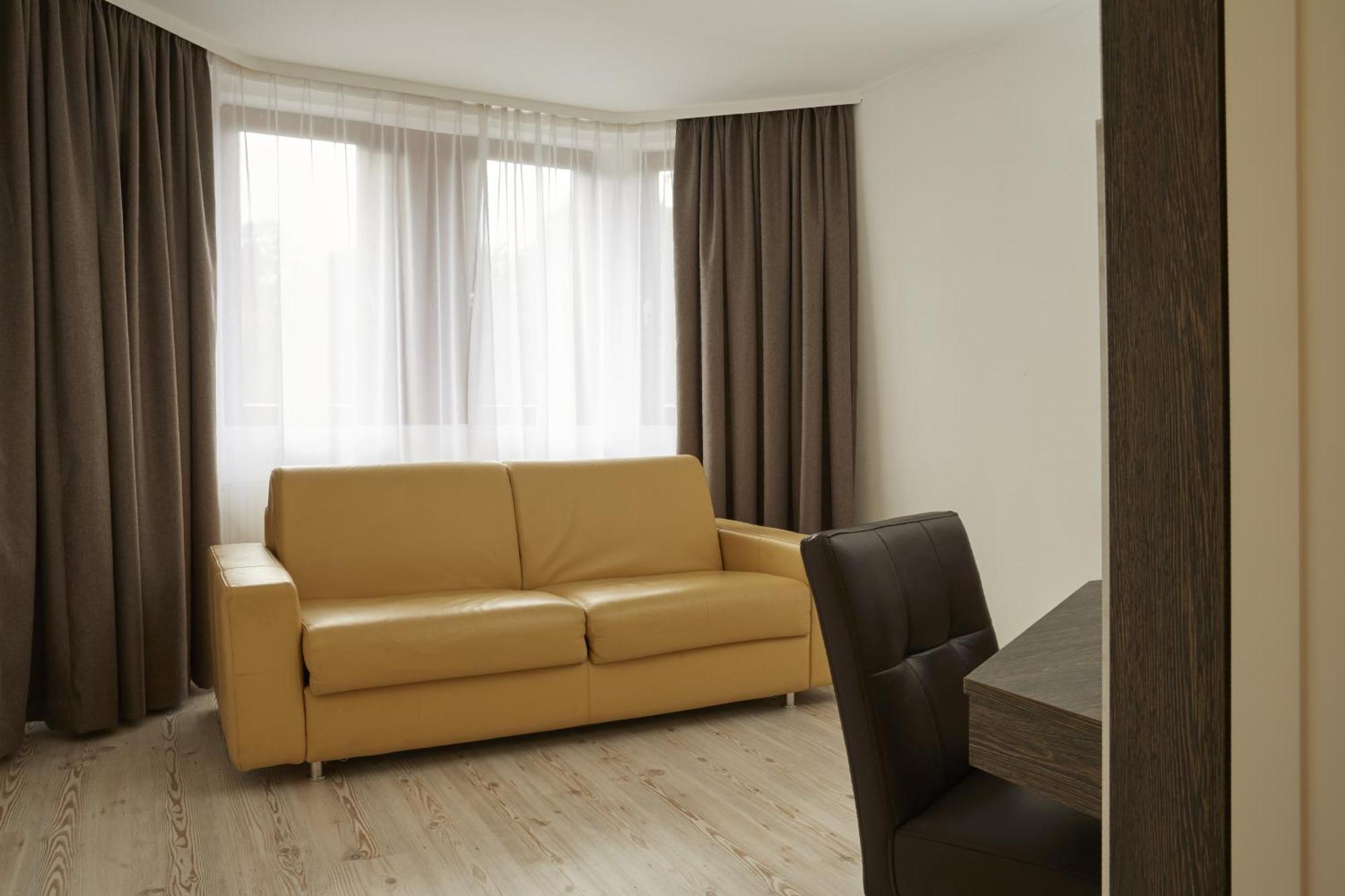 H+ Hotel Nuernberg Екстериор снимка