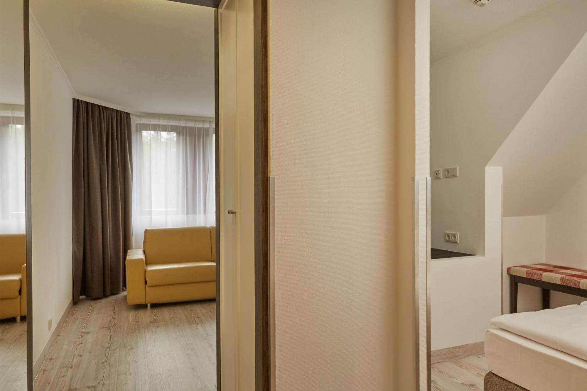 H+ Hotel Nuernberg Екстериор снимка