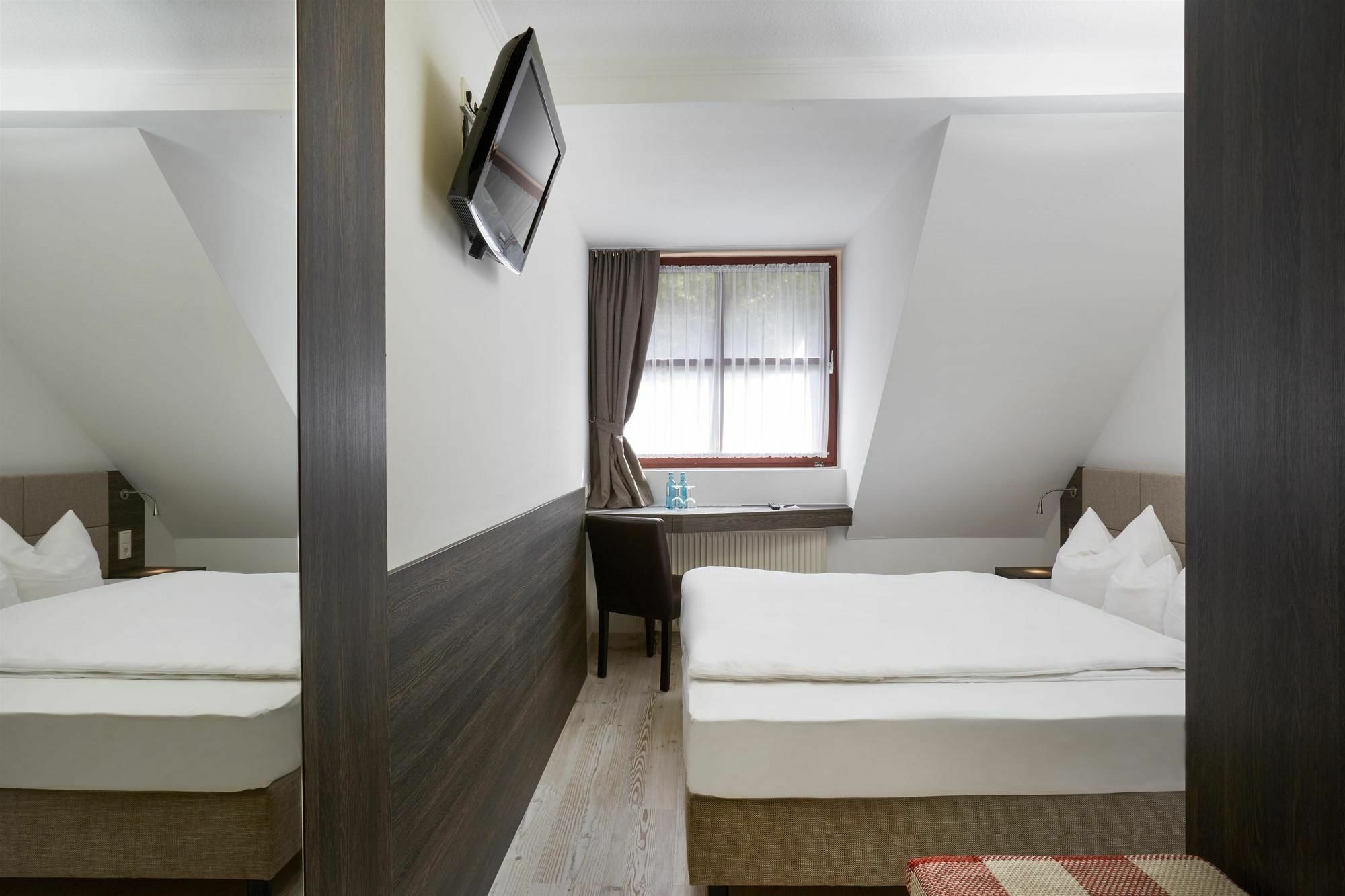 H+ Hotel Nuernberg Екстериор снимка