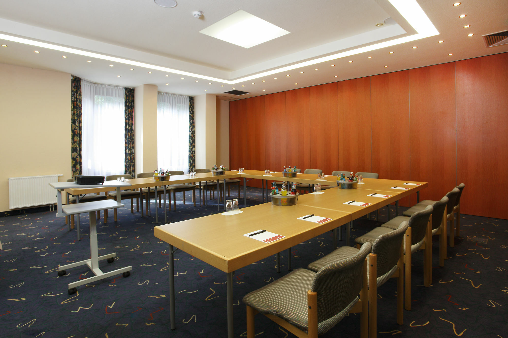 H+ Hotel Nuernberg Екстериор снимка