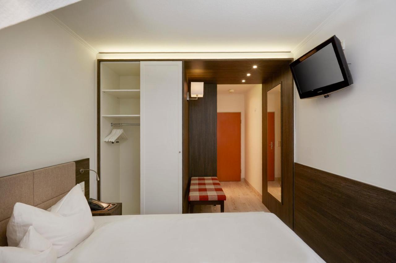 H+ Hotel Nuernberg Стая снимка